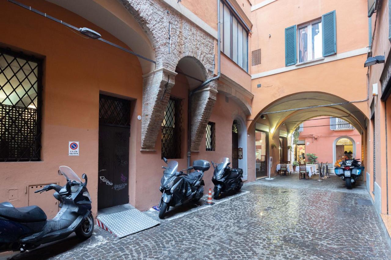 Modi, Bologna By Short Holidays Eksteriør bilde